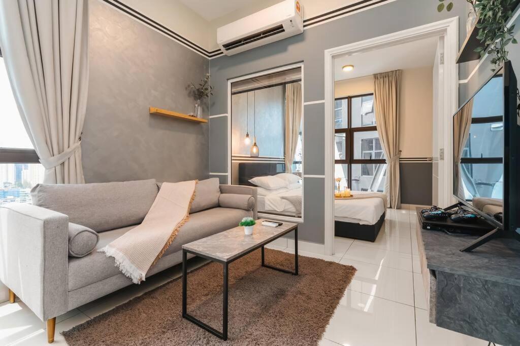 Arte Mont Kiara-2bedroom-netflix-4pax Apartment *